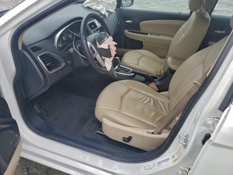 94913585 :رقم المزاد ، 1C3BC2FB3BN548279 vin ، 2011 Chrysler 200 مزاد بيع