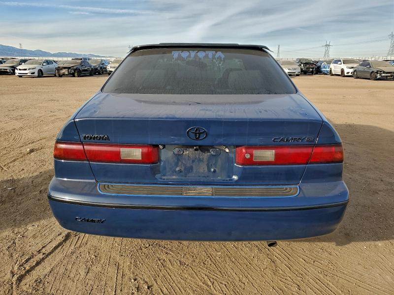 1999 Toyota Camry Ce მანქანა იყიდება აუქციონზე, vin: 4T1BG22K9XU563206, აუქციონის ნომერი: 98188525