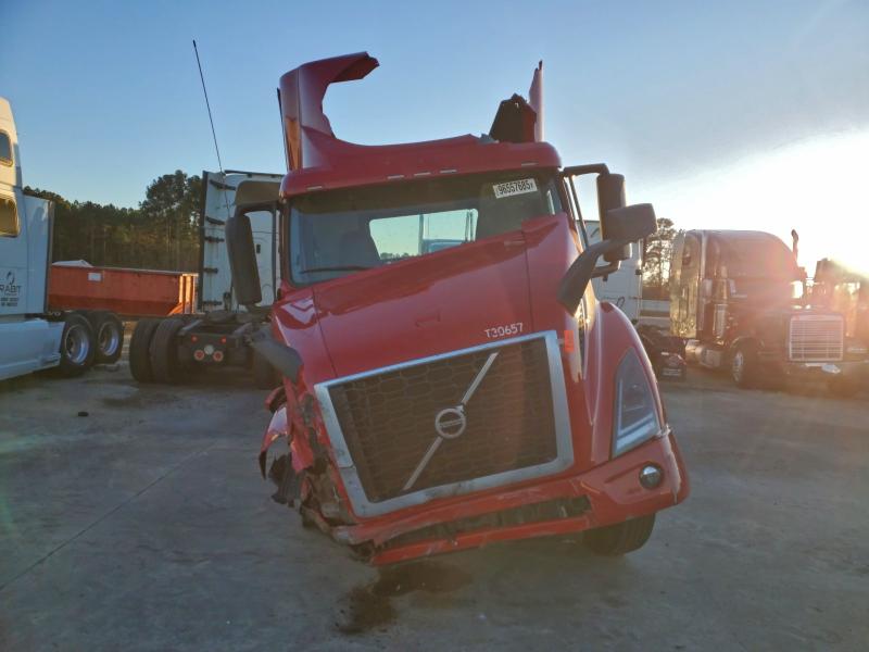 2023 Volvo Vnr მანქანა იყიდება აუქციონზე, vin: 4V4WC9EG0PN614690, აუქციონის ნომერი: 96557685