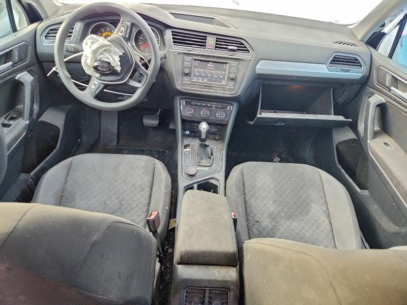 85386605 :رقم المزاد ، 3VV0B7AX3JM101368 vin ، 2018 Volkswagen Tiguan مزاد بيع