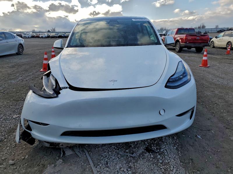 2022 Tesla Model Y მანქანა იყიდება აუქციონზე, vin: 7SAYGDEE0NA018310, აუქციონის ნომერი: 96528035