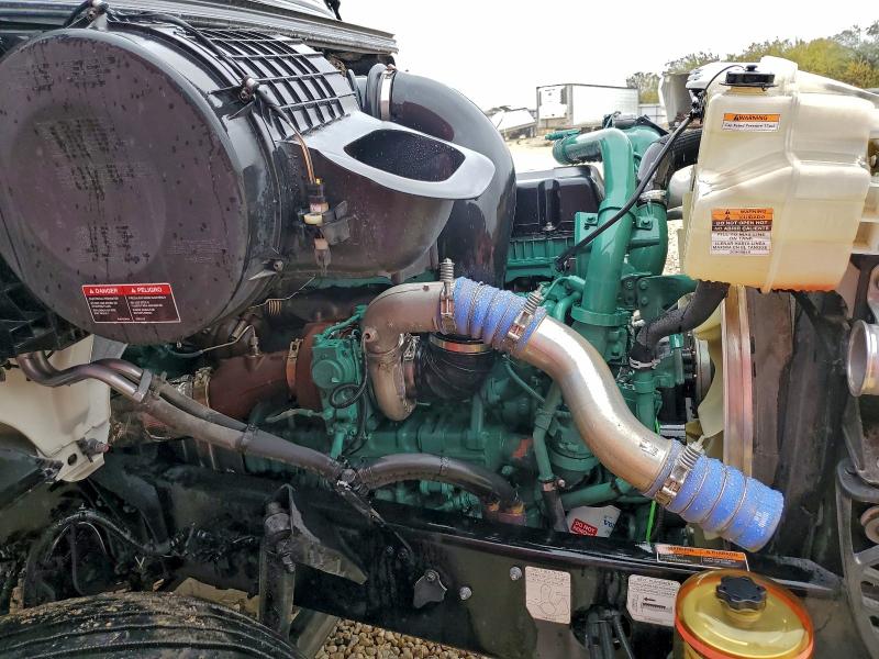 96748795 :رقم المزاد ، 4V4NC9EH0RN656252 vin ، 2024 Volvo Vnl مزاد بيع