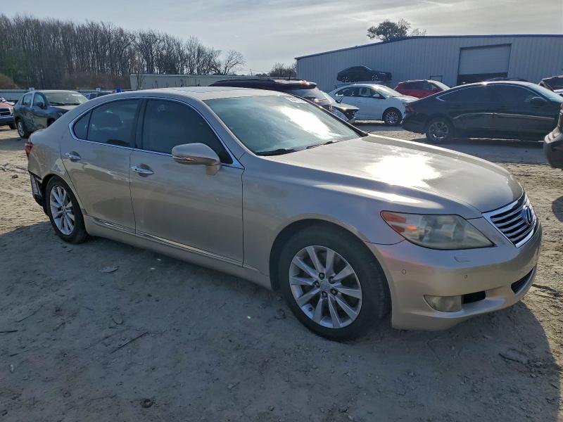 2010 Lexus Ls მანქანა იყიდება აუქციონზე, vin: JTHCL5EF3A5007560, აუქციონის ნომერი: 96483145
