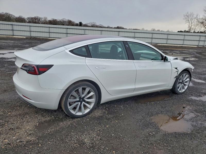 Aukcja sprzedaży 2018 Tesla Model 3, vin: 5YJ3E1EA0JF015686, numer aukcji: 95513985