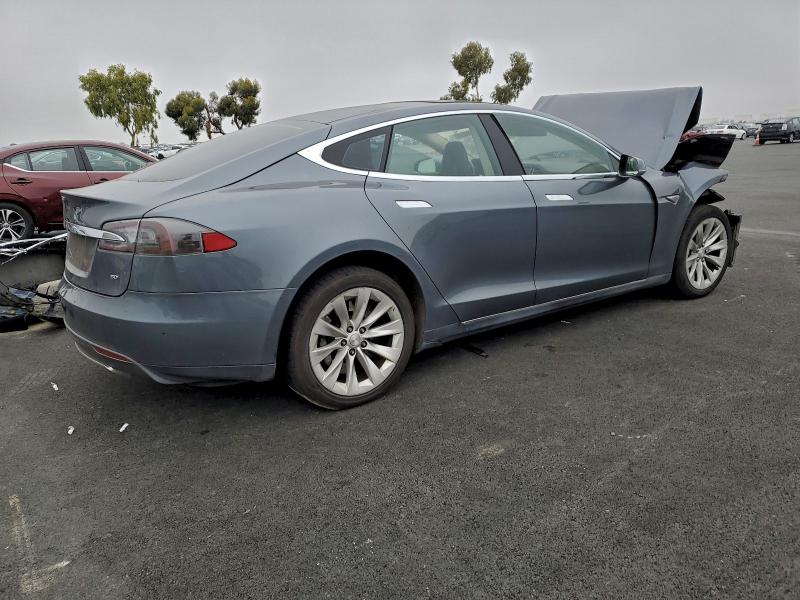 Aukcja sprzedaży 2014 Tesla Model S, vin: 5YJSA1S13EFP32729, numer aukcji: 95800385