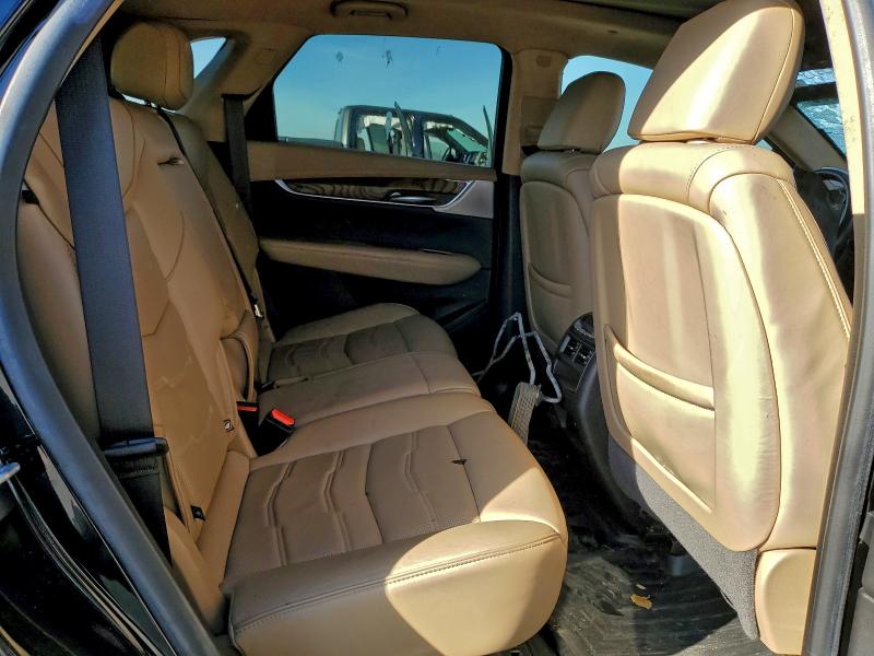 96934035 :رقم المزاد ، 1GYKNERS2MZ198085 vin ، 2021 Cadillac Xt5 Platin مزاد بيع