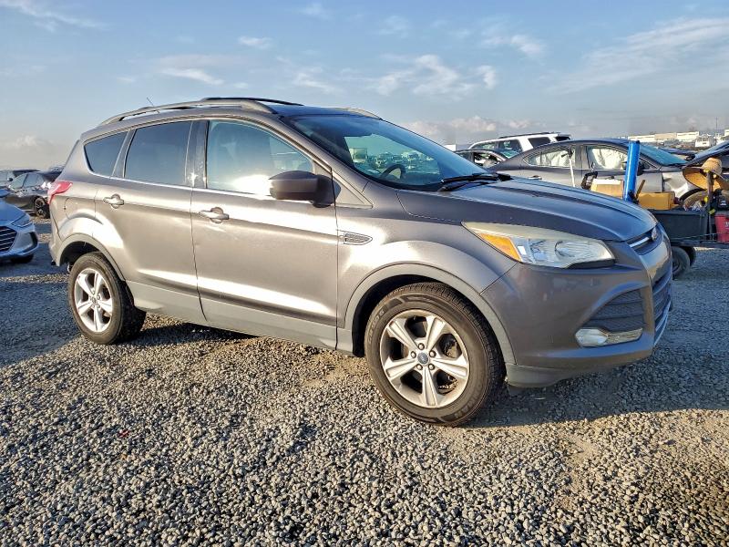 2013 Ford Escape Se მანქანა იყიდება აუქციონზე, vin: 1FMCU9GX1DUB15340, აუქციონის ნომერი: 95509185