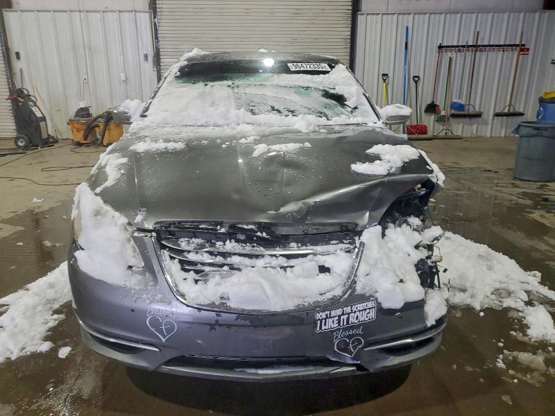 96472335 :رقم المزاد ، 1C3CCBCG1DN699113 vin ، 2013 Chrysler 200 مزاد بيع