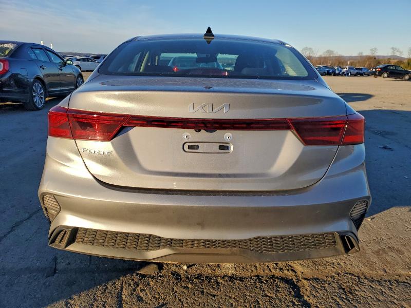 96944895 :رقم المزاد ، 3KPF24AD0PE607160 vin ، 2023 Kia Forte Lx مزاد بيع
