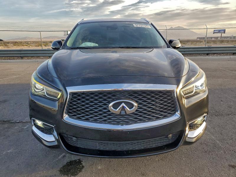 97733125 :رقم المزاد ، 5N1DL0MM2KC506643 vin ، 2019 Infiniti Qx60 Luxe مزاد بيع