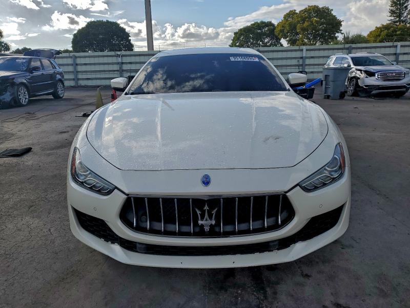Продаж на аукціоні авто 2018 Maserati Ghibli S, vin: ZAM57YTA3J1293095, номер лоту: 95168995