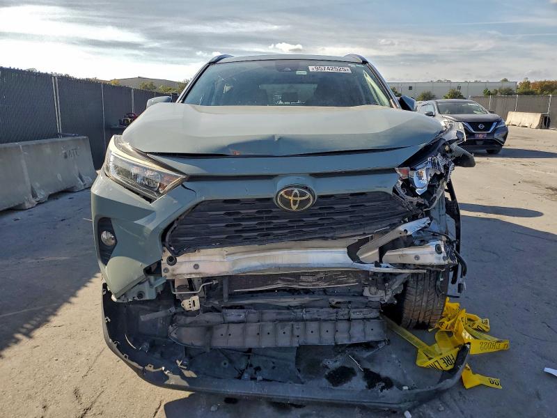 2019 Toyota Rav4 მანქანა იყიდება აუქციონზე, vin: JTMW1RFV9KD032214, აუქციონის ნომერი: 95742525