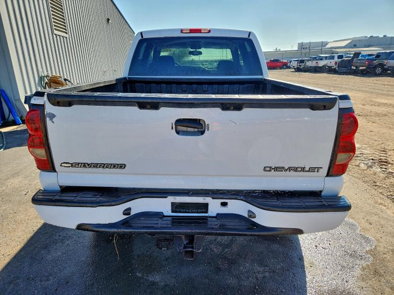 97850255 :رقم المزاد ، 2GCEK13T951335409 vin ، 2005 Chevrolet Silverado مزاد بيع