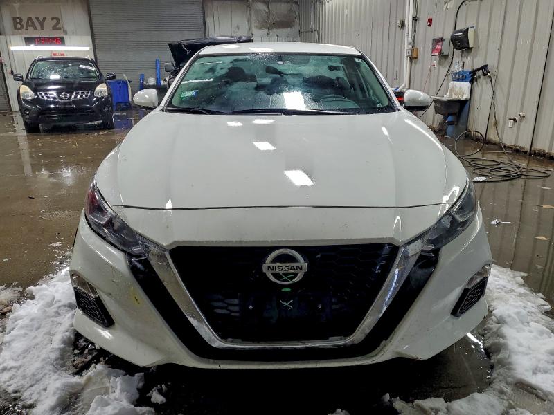 Продажа на аукционе авто 2019 Nissan Altima S, vin: 1N4BL4BV2KC252033, номер лота: 94910605