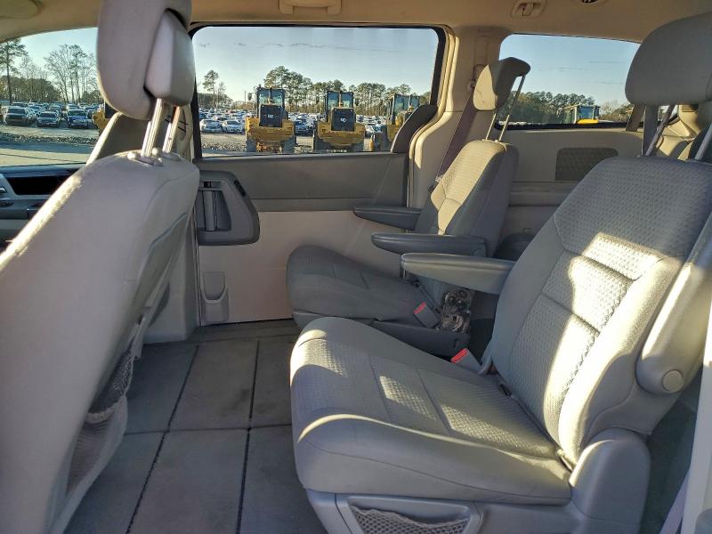 Продажа на аукционе авто 2010 Chrysler Town & Cou, vin: 2A4RR5D14AR305595, номер лота: 97207135