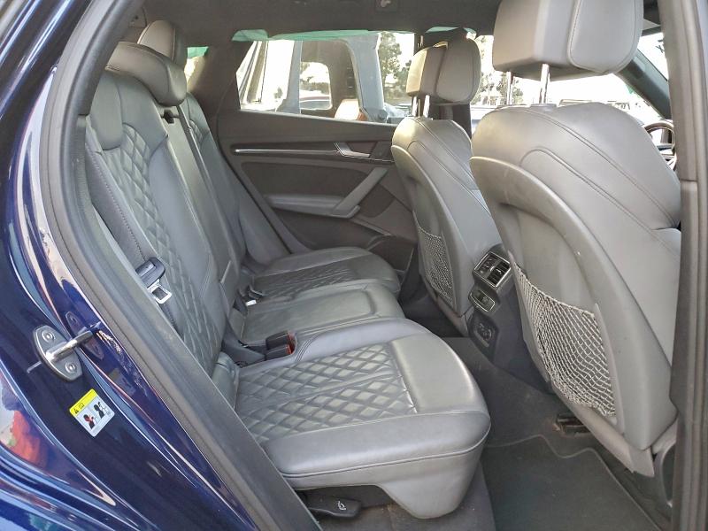 96986965 :رقم المزاد ، WA1B4AFY8K2015718 vin ، 2019 Audi Sq5 مزاد بيع