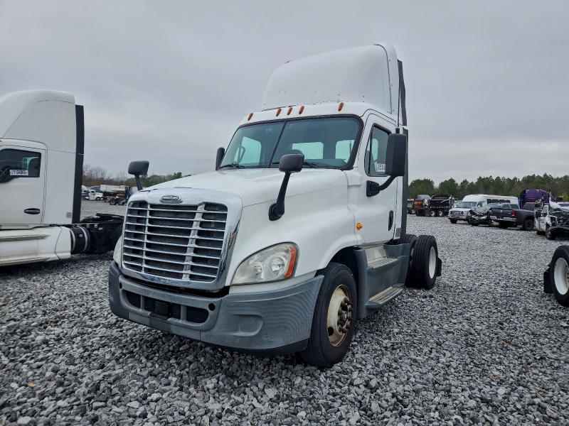 Auction sale of the 2015 Freightliner Cascadia, vin: 1FUBGEDV4FLGH4769, lot number: 93053505