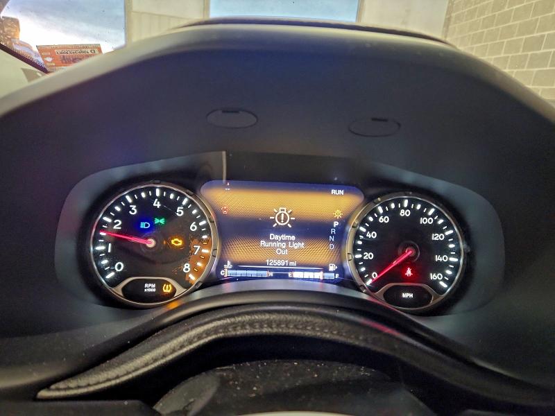 96568215 :رقم المزاد ، ZACCJBDT5FPC20571 vin ، 2015 Jeep Renegade مزاد بيع