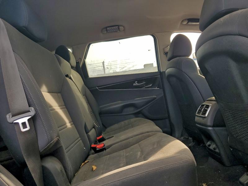72635945 :رقم المزاد ، 5XYPGDA50KG471428 vin ، 2019 Kia Sorento Lx مزاد بيع