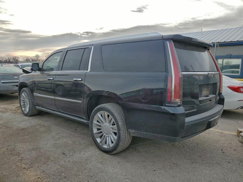 2016 Cadillac Escalade მანქანა იყიდება აუქციონზე, vin: 1GYS4KKJ4GR305855, აუქციონის ნომერი: 95019495