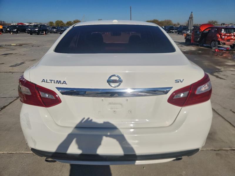 2018 Nissan Altima მანქანა იყიდება აუქციონზე, vin: 1N4AL3AP3JC136508, აუქციონის ნომერი: 94966375