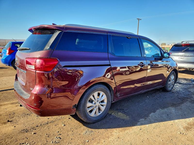 95724965 :رقم المزاد ، KNDMB5C19H6333383 vin ، 2017 Kia Sedona مزاد بيع