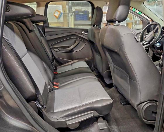 Продажа на аукционе авто 2018 Ford Escape, vin: 1FMCU9GD1JUA23713, номер лота: 97132605