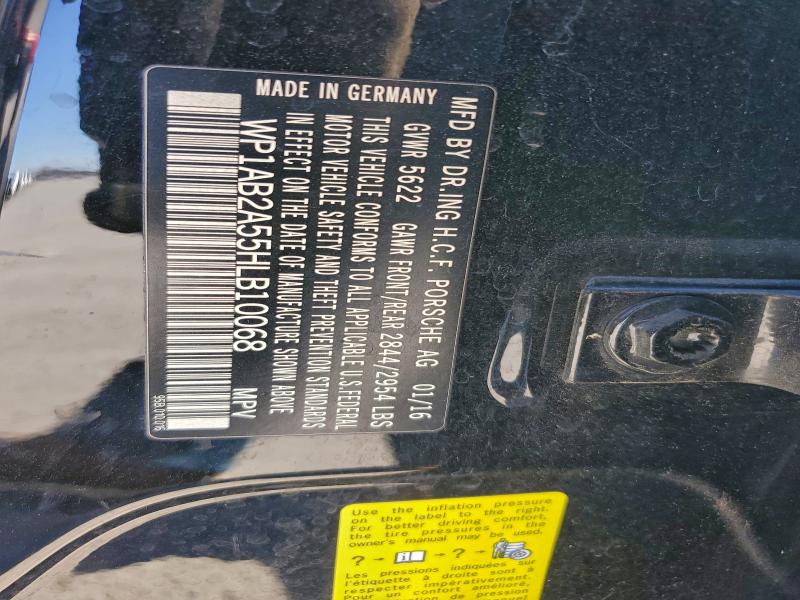 99104295 :رقم المزاد ، WP1AB2A55HLB10068 vin ، 2017 Porsche Macan مزاد بيع