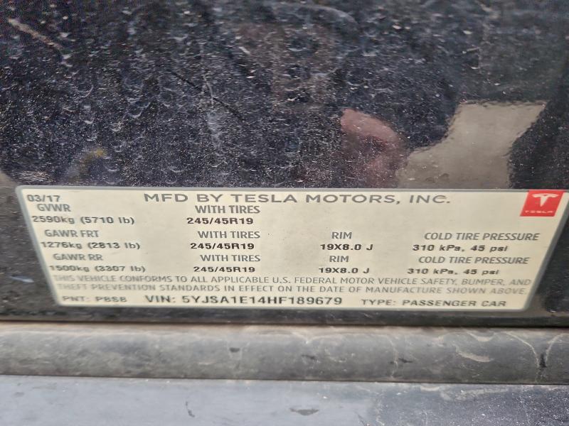 2017 Tesla Model S მანქანა იყიდება აუქციონზე, vin: 5YJSA1E14HF189679, აუქციონის ნომერი: 95687345
