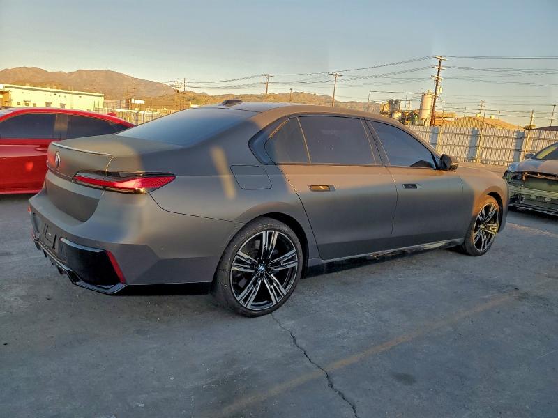 95662085 :رقم المزاد ، WBA23EH03PCM28457 vin ، 2023 Bmw 740 مزاد بيع