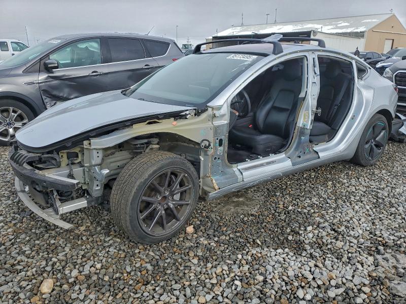 Продажа на аукционе авто 2018 Tesla Model 3, vin: 5YJ3E1EA1JF095368, номер лота: 95173495