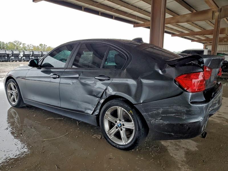 2015 Bmw 320 მანქანა იყიდება აუქციონზე, vin: WBA3B1G59FNT64229, აუქციონის ნომერი: 76036395