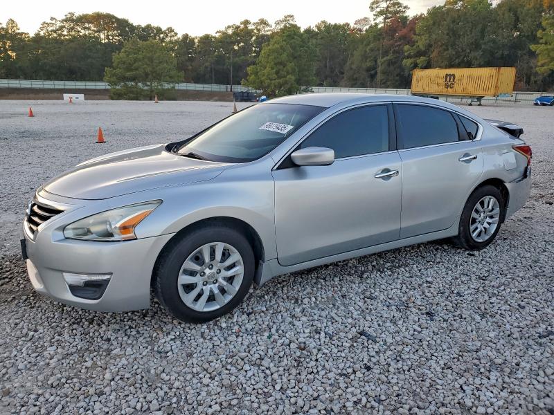 2013 Nissan Altima მანქანა იყიდება აუქციონზე, vin: 1N4AL3AP6DN586470, აუქციონის ნომერი: 98079435