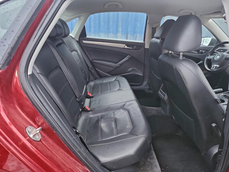 94170655 :رقم المزاد ، 1VWAT7A30FC118695 vin ، 2015 Volkswagen Passat مزاد بيع