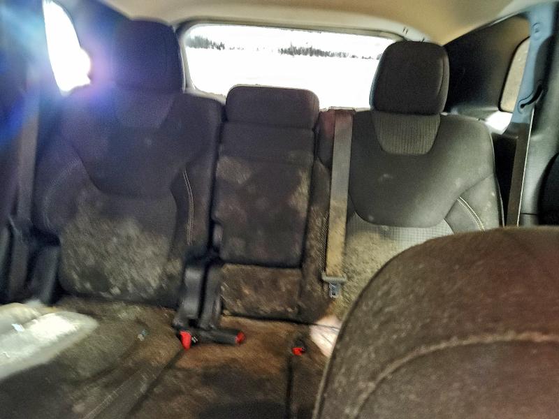 97829845 :رقم المزاد ، 1C4PJLCB5FW695236 vin ، 2015 Jeep Cherokee مزاد بيع