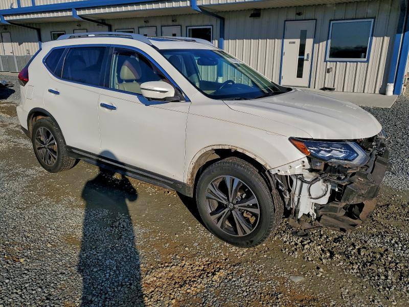 Aukcja sprzedaży 2018 Nissan Rogue, vin: JN8AT2MV8JW304922, numer aukcji: 95546825