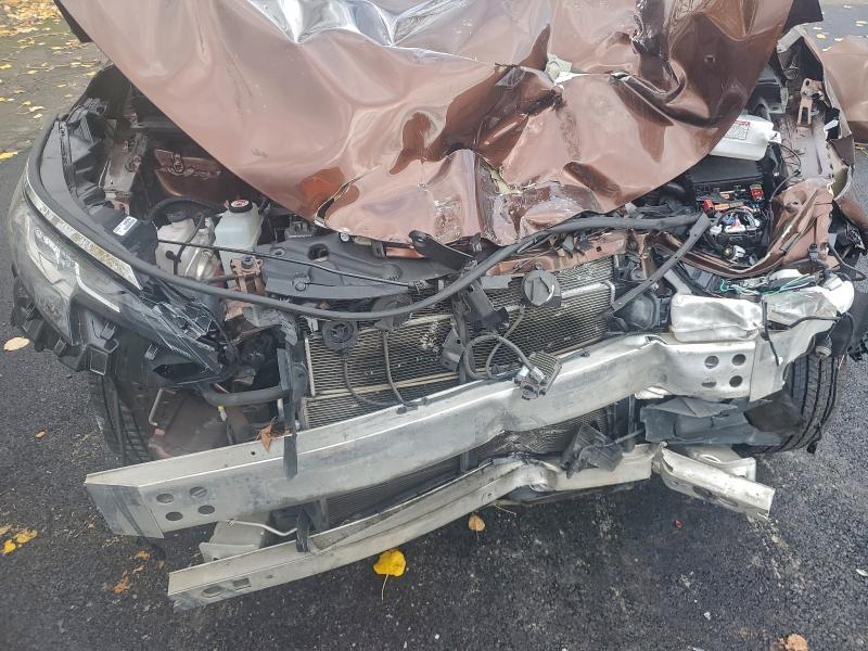 Продажа на аукционе авто 2023 Toyota Sienna, vin: 5TDJSKFC3PS103772, номер лота: 95927275