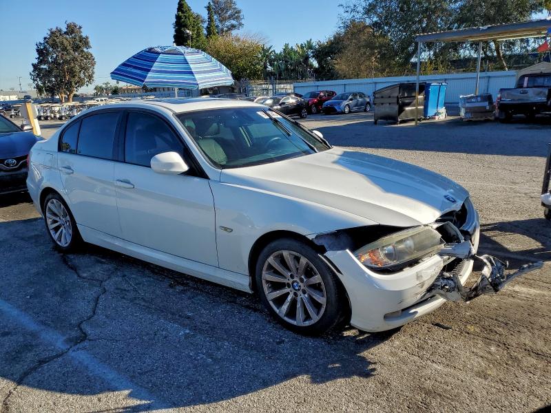 2011 Bmw 328 I Sule მანქანა იყიდება აუქციონზე, vin: WBAPH5G56BNM73023, აუქციონის ნომერი: 96228345