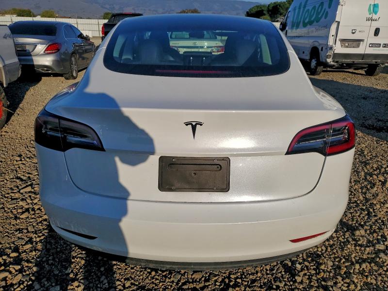 94266915 :رقم المزاد ، 5YJ3E1EAXPF570850 vin ، 2023 Tesla Model 3 مزاد بيع