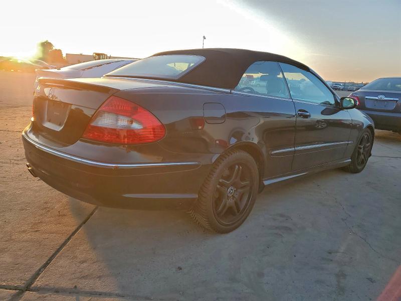Продажа на аукционе авто 2008 Mercedes-benz Clk 550, vin: WDBTK72G08T089832, номер лота: 93862665