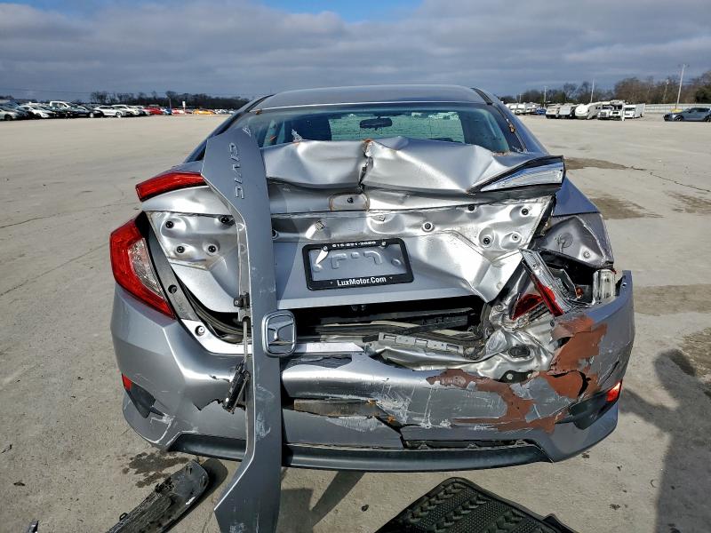 94683075 :رقم المزاد ، 2HGFC2F69JH545704 vin ، 2018 Honda Civic مزاد بيع