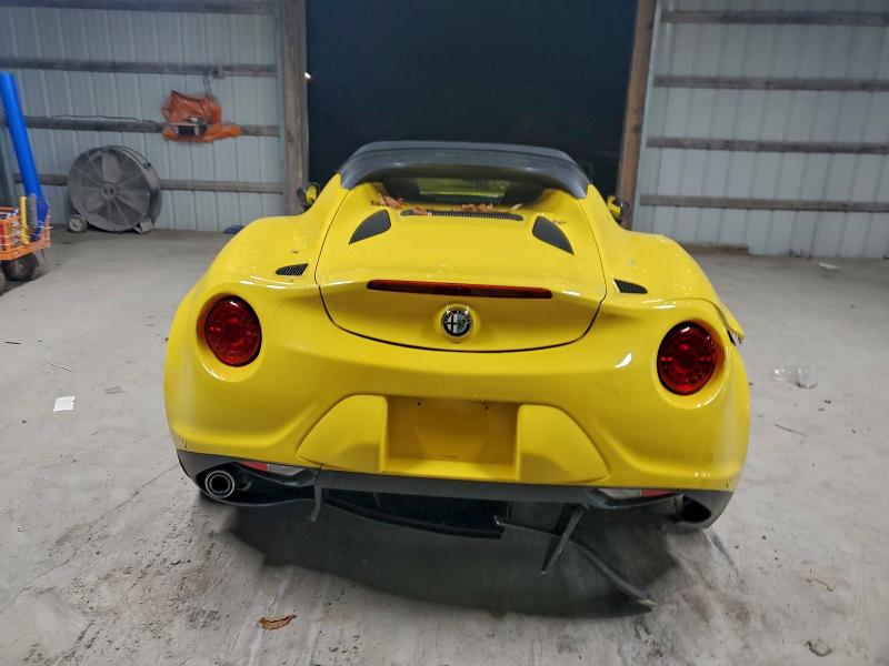 Aukcja sprzedaży 2015 Alfa Romeo 4c Spider, vin: ZARBAAB49FM169436, numer aukcji: 95291635