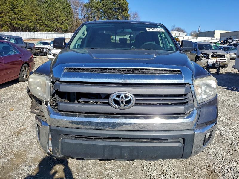 Продаж на аукціоні авто 2015 Toyota Tundra, vin: 5TFUY5F17FX427814, номер лоту: 97295225