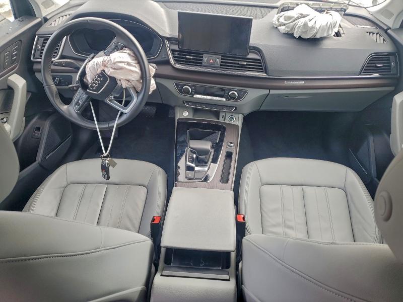 94454825 :رقم المزاد ، WA1EAAFY6N2117755 vin ، 2022 Audi Q5 مزاد بيع