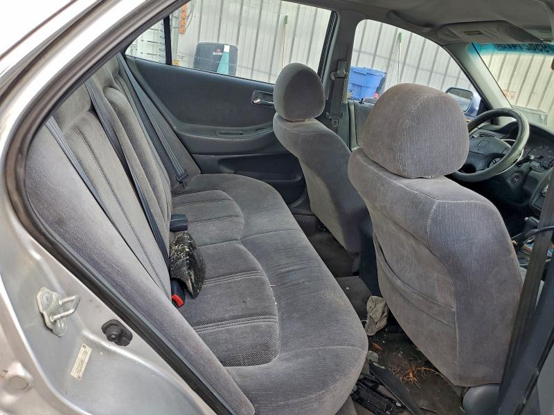 95621475 :رقم المزاد ، 1HGCG564XYA055921 vin ، 2000 Honda Accord مزاد بيع