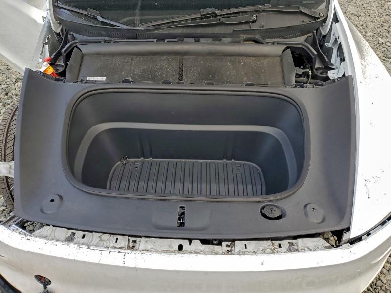 95011765 :رقم المزاد ، 7SAYGDEE1TF357531 vin ، 2026 Tesla Model Y مزاد بيع