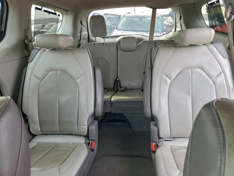 95419845 :رقم المزاد ، 2C4RC1BG1KR561217 vin ، 2019 Chrysler Pacifica مزاد بيع