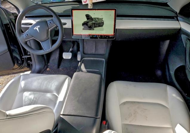 2024 Tesla Model Y მანქანა იყიდება აუქციონზე, vin: 7SAYGDEF3RA304036, აუქციონის ნომერი: 95738845