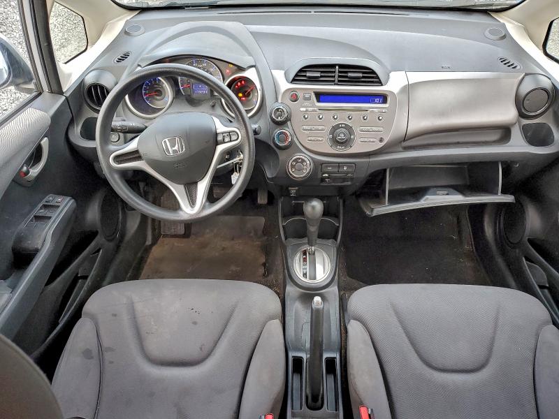 Продажа на аукционе авто 2013 Honda Fit, vin: JHMGE8H37DC061751, номер лота: 74443395