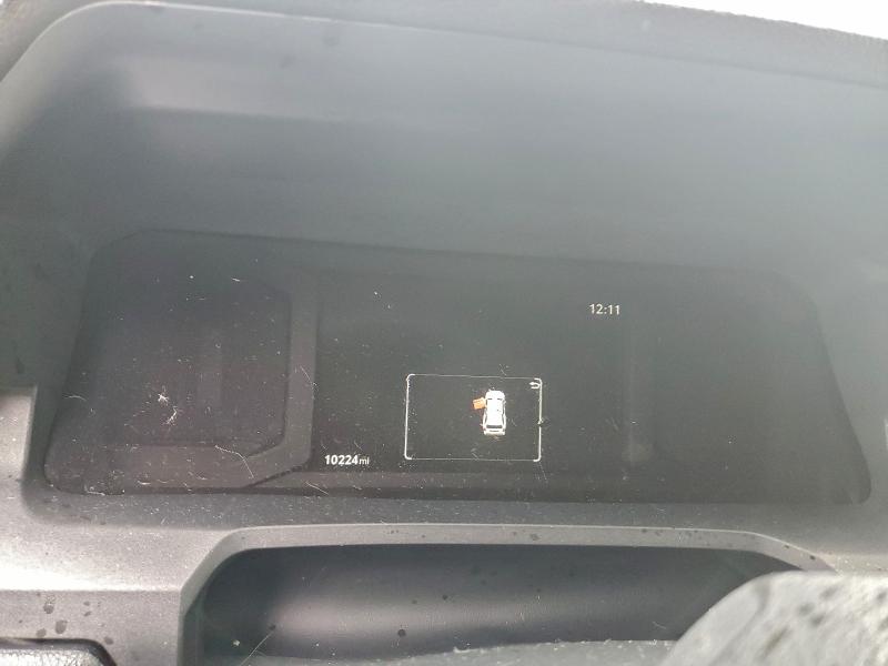94221535 :رقم المزاد ، JTEVA5AR3S5005062 vin ، 2025 Toyota 4runner Sr مزاد بيع